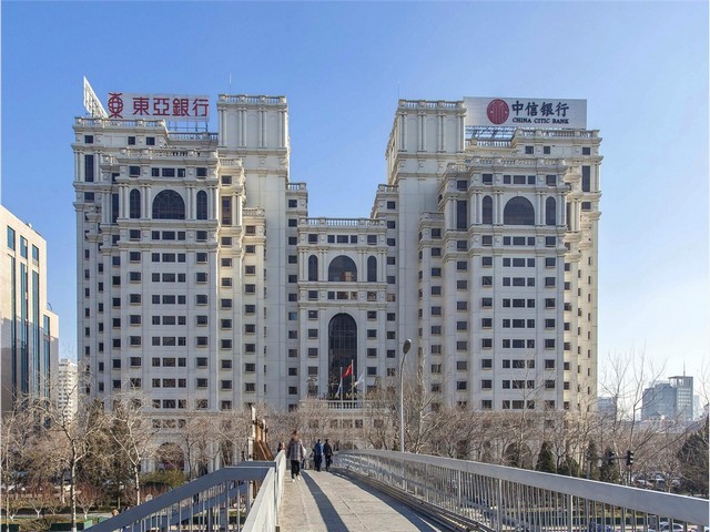 伸缩飞臂吊维修